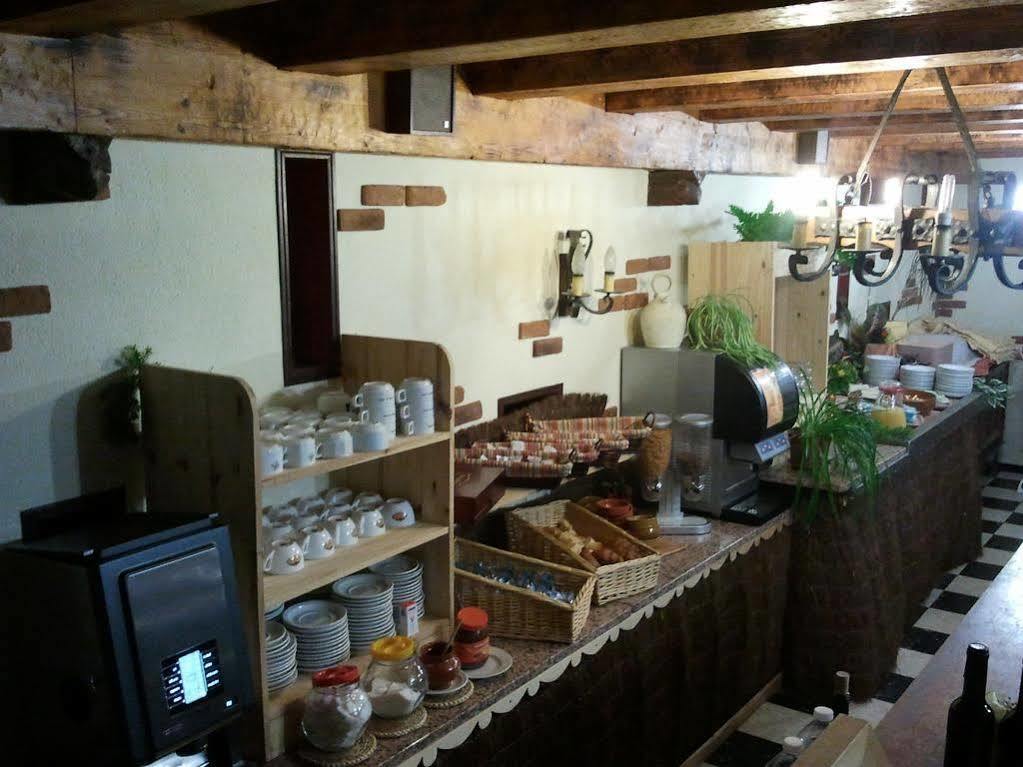 Hotel L'Oustalet Font-Romeu-Odeillo-Via Ngoại thất bức ảnh