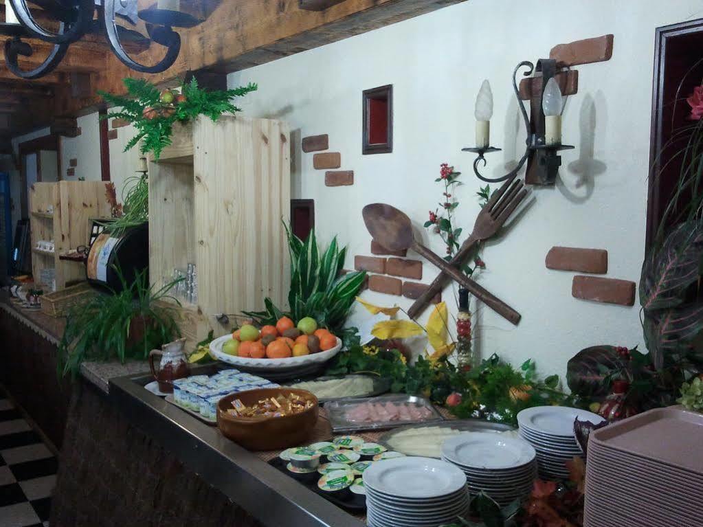 Hotel L'Oustalet Font-Romeu-Odeillo-Via Ngoại thất bức ảnh